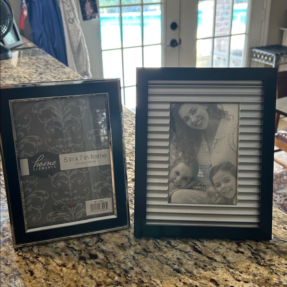 Perfect Memories 4x6 Picture Frame